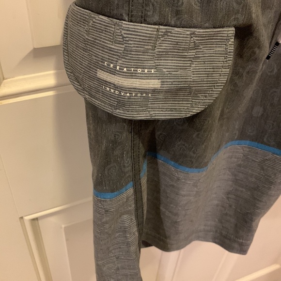 Vissla Board Shorts - Picture 3 of 5